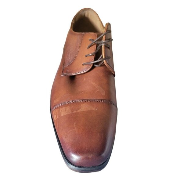 FLORSHEIM Men's Mix-Match Dress Shoes. Left is Size 9. Right is Size 8. **FLAWED - Picture 5 of 12